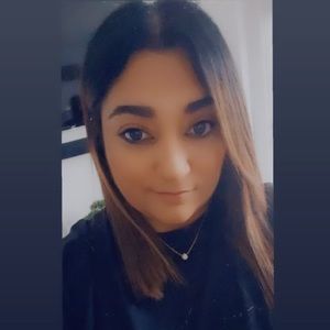 Meet your Posher, María